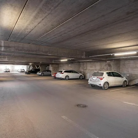 Hiisi Homes Fatabuurinkatu Apartment *